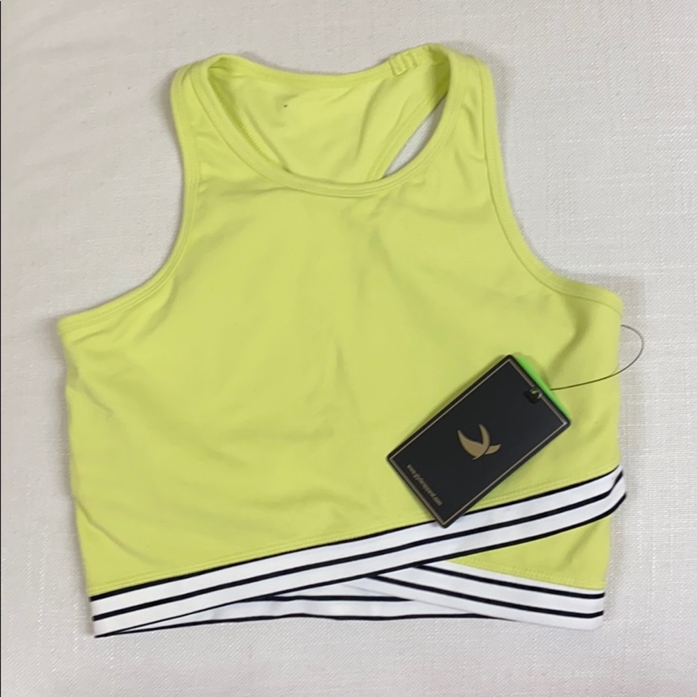 Wonder crop sports bra by Glyder